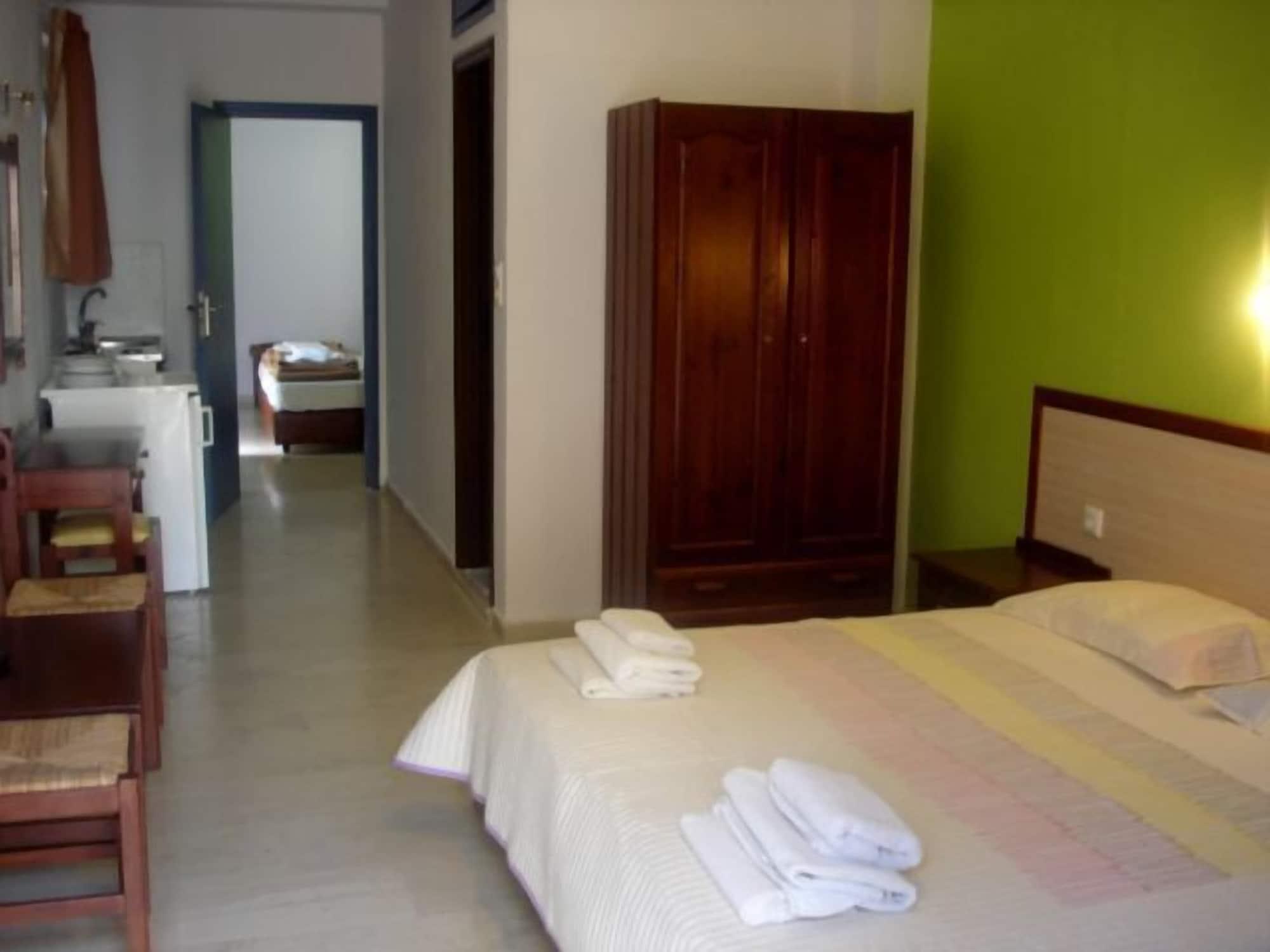Costas&Chrysoula Aparthotel Plakias Buitenkant foto