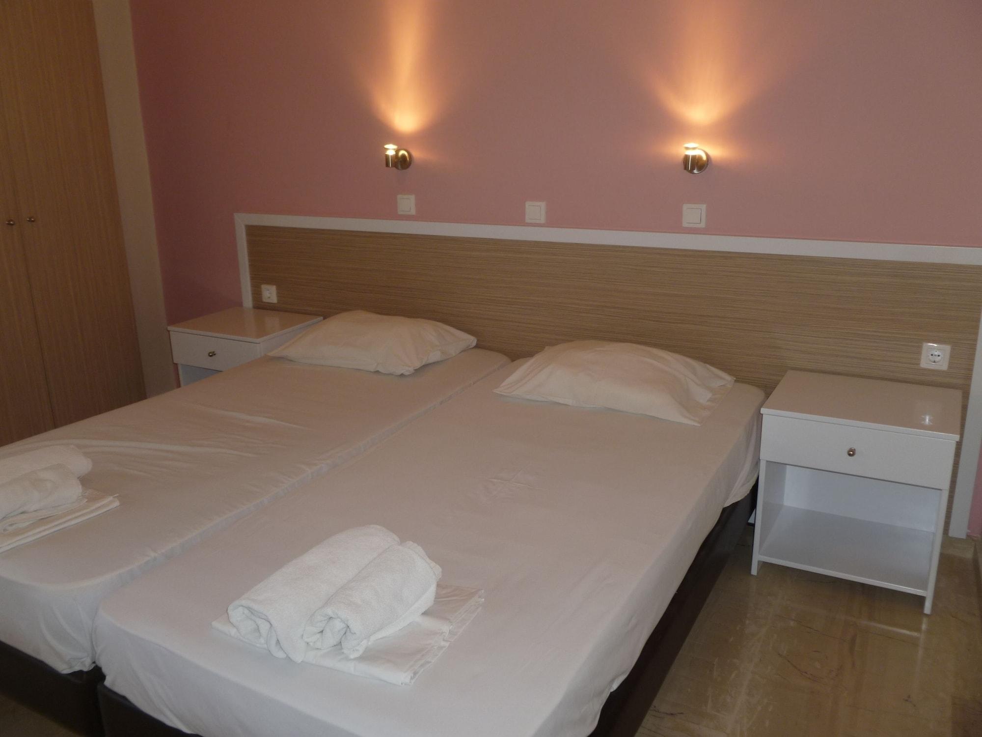 Costas&Chrysoula Aparthotel Plakias Buitenkant foto