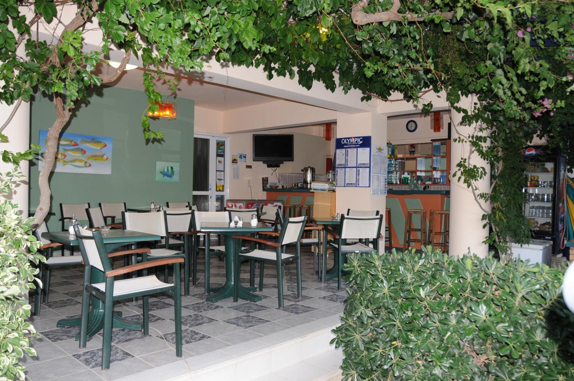 Costas&Chrysoula Aparthotel Plakias Buitenkant foto