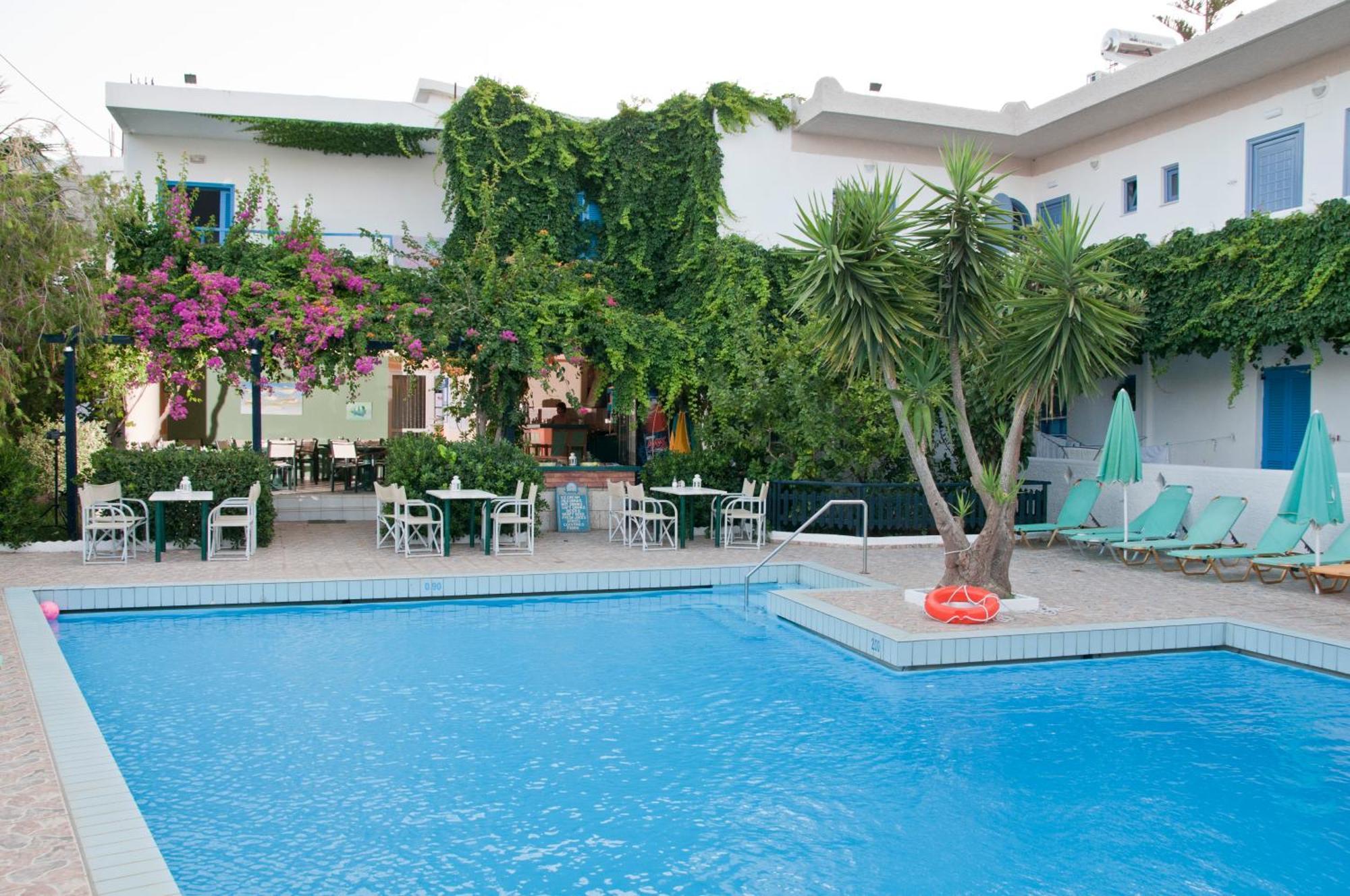 Costas&Chrysoula Aparthotel Plakias Buitenkant foto