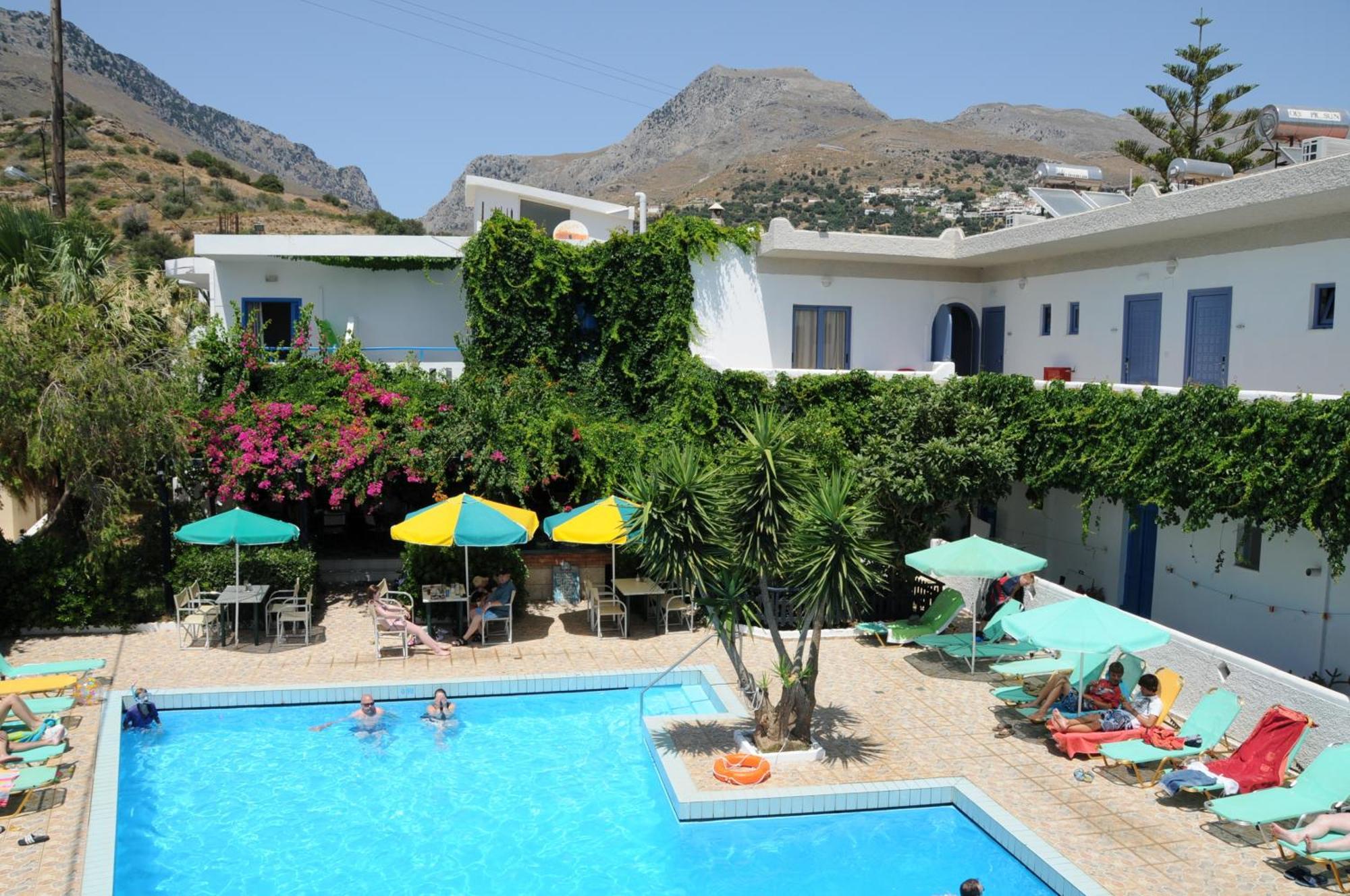 Costas&Chrysoula Aparthotel Plakias Buitenkant foto