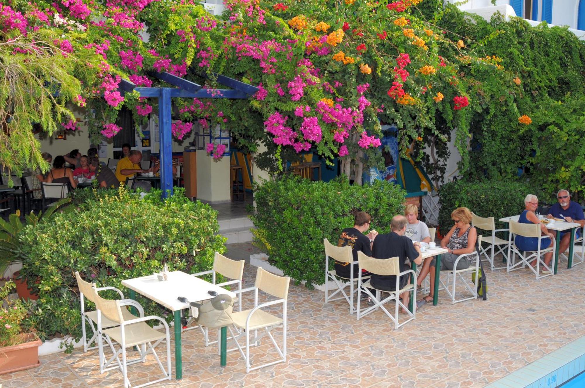 Costas&Chrysoula Aparthotel Plakias Buitenkant foto