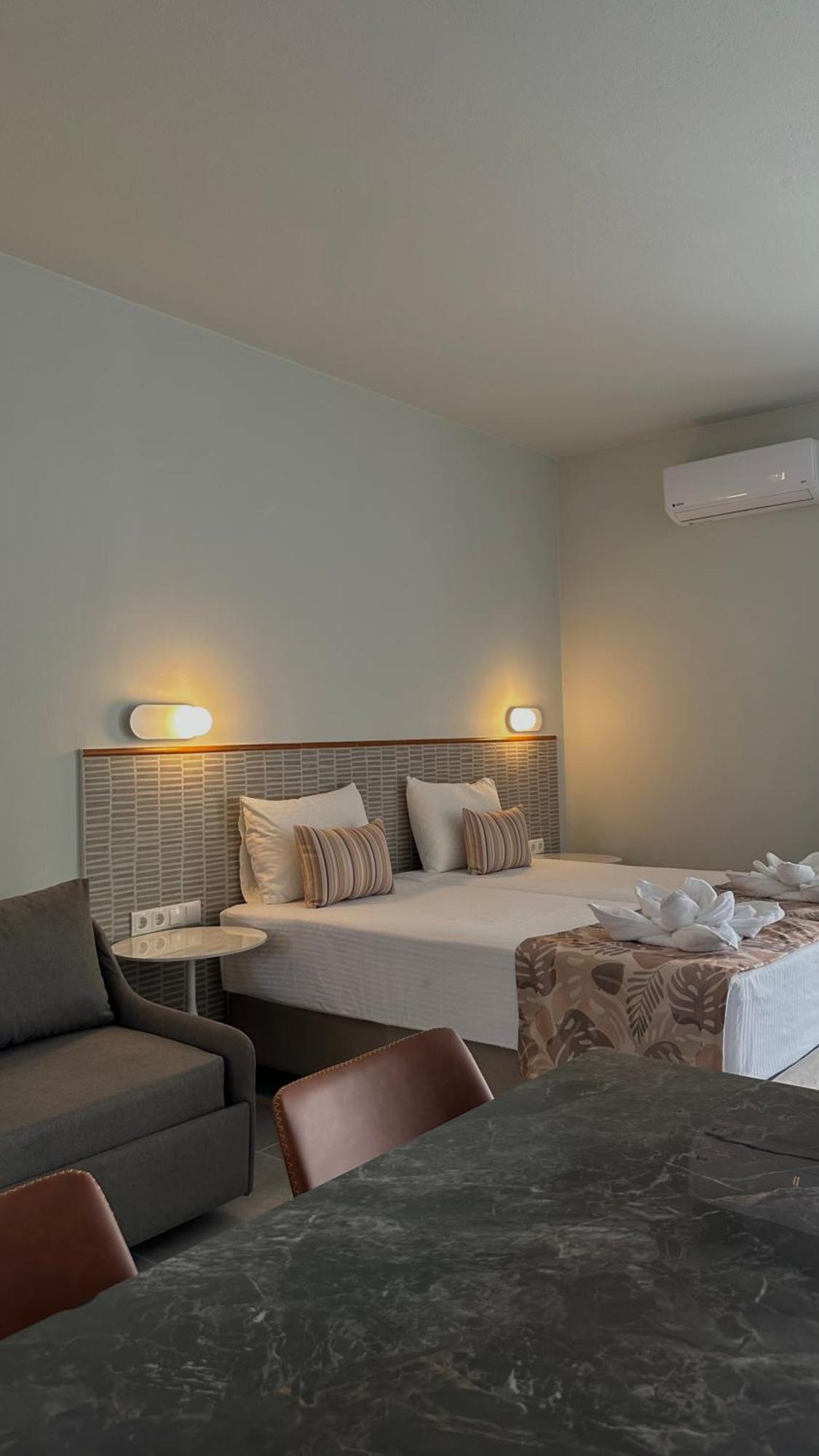 Costas&Chrysoula Aparthotel Plakias Buitenkant foto