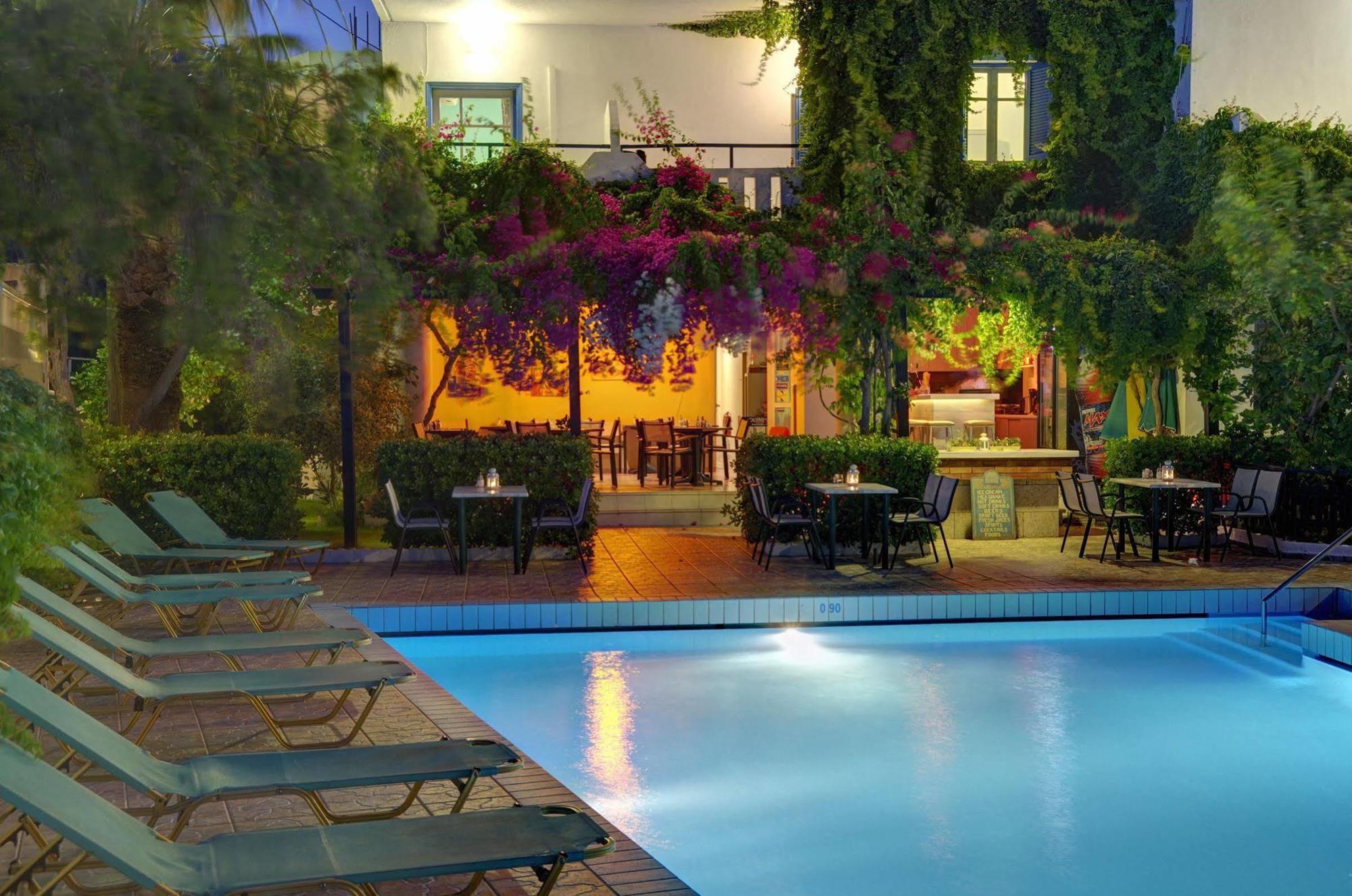 Costas&Chrysoula Aparthotel Plakias Buitenkant foto